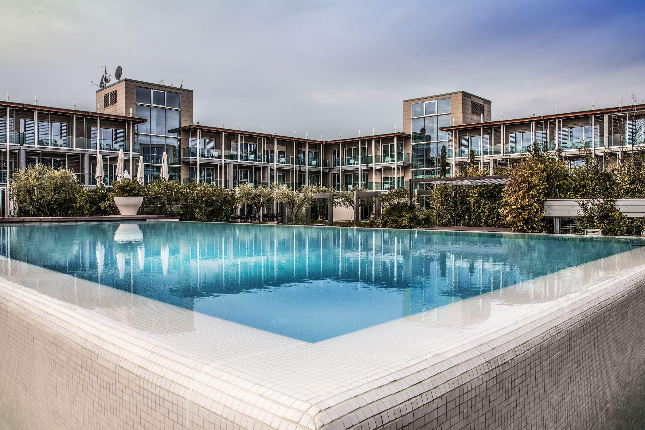 Aqualux Hotel Spa Suite & Terme Bardolino Exterior foto